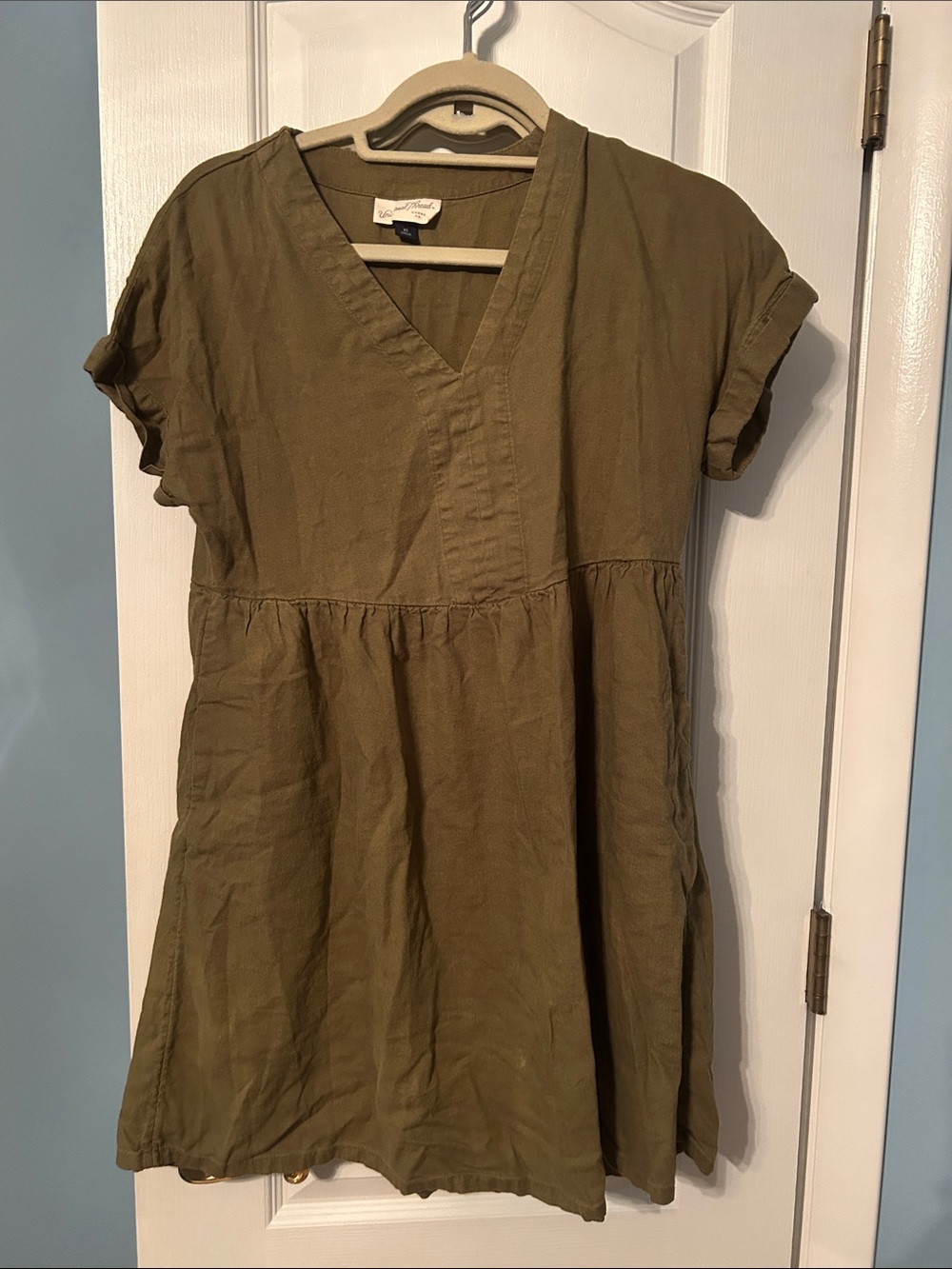 MOVING SALE Universal Thread Olive Green V-Neck Top